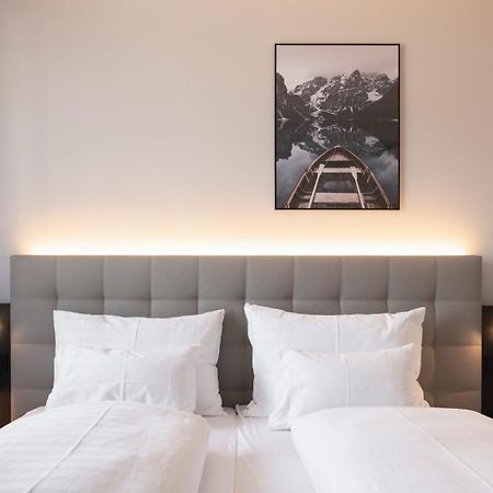 Stadthotel Goldenes Schiff Бад Ишл Екстериор снимка
