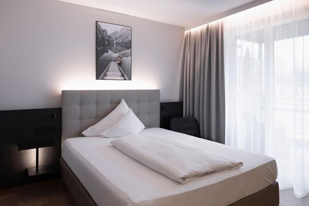 Stadthotel Goldenes Schiff Бад Ишл Екстериор снимка